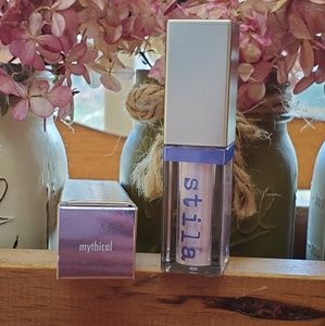 Stila glitter & glow liquid eyeshadow